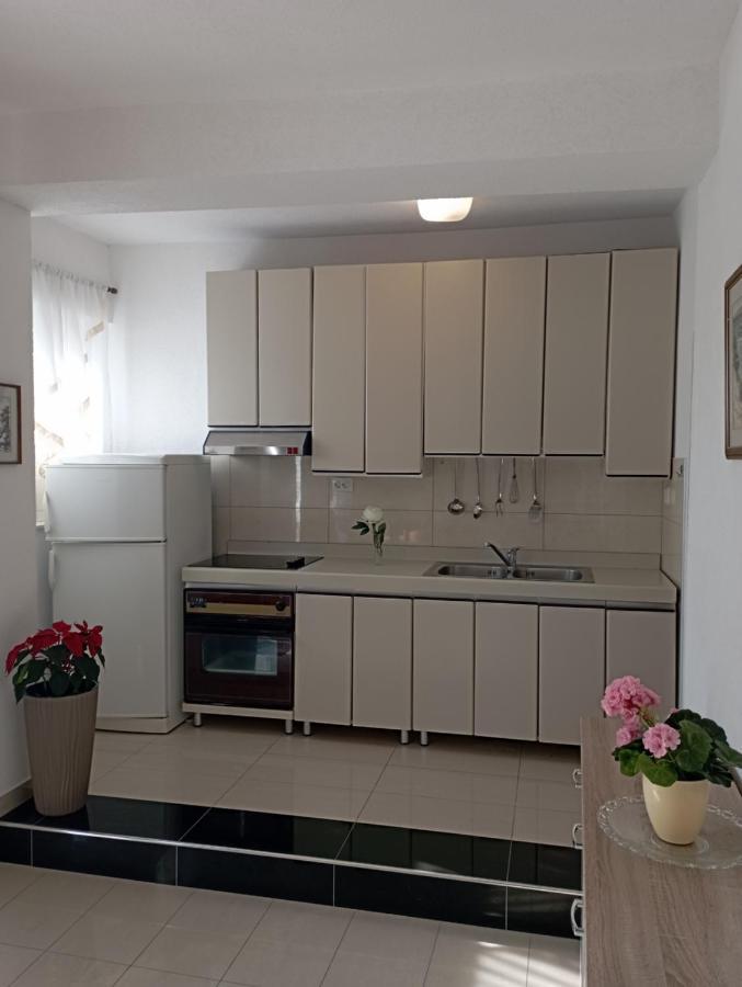 Apartmani Trubi 1 Vodice Extérieur photo